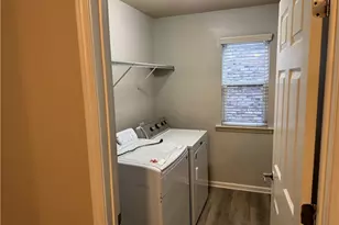 3051 Montauk Hill Dr, Buford, GA 30519 - Photo 17
