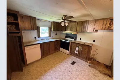 10651 Flat Shoals Road, Covington, GA 30016 - Photo 29