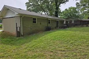 2717 Hutch Dr, Decatur, GA 30034 - Photo 3