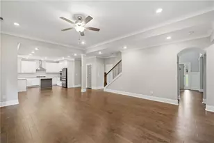 7285 Hedgerose Dr, Cumming, GA 30028 - Photo 9