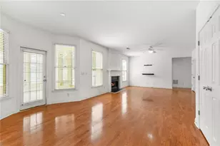 1430 White Flowers Ln, Lawrenceville, GA 30045 - Photo 15
