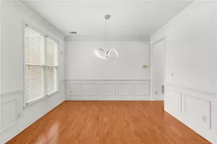 1430 White Flowers Ln, Lawrenceville, GA 30045 - Photo 7