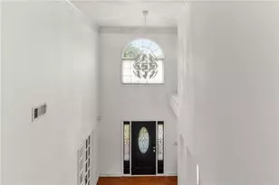1430 White Flowers Ln, Lawrenceville, GA 30045 - Photo 5