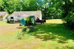 102 Granite St, Hogansville, GA 30230 - Photo 11