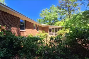 1239 Milstead Ave, Conyers, GA 30012 - Photo 13