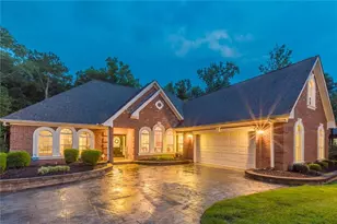 1617 Holly Ridge Dr, Loganville, GA 30052 - Photo 1