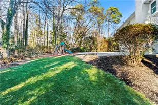 1106 Aurora Ct, Dunwoody, GA 30338 - Photo 29