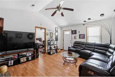 243 Lakeview Dr, Stockbridge, GA 30281 - Photo 11