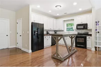 16 Allatoona Woods Trail SE, Acworth, GA 30102 - Photo 11