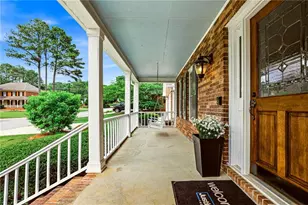 5424 Wedgewood Ct SW, Lilburn, GA 30047 - Photo 5