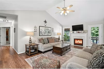 5070 Puritan Drive, Buford, GA 30518 - Photo 5