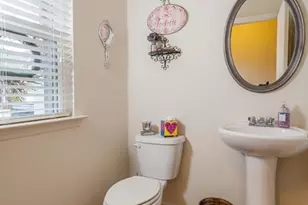 1645 Townview Ln, Cumming, GA 30041 - Photo 5
