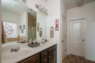 1645 Townview Ln, Cumming, GA 30041 - Photo 9