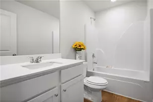 5332 Melbourne Ln, Flowery Branch, GA 30542 - Photo 23