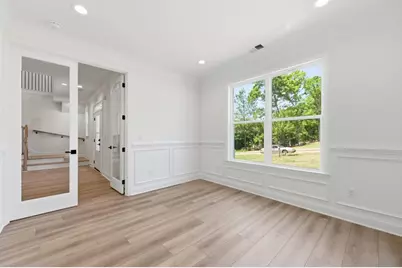 1016 Queens Bridge Way, Griffin, GA 30223 - Photo 5