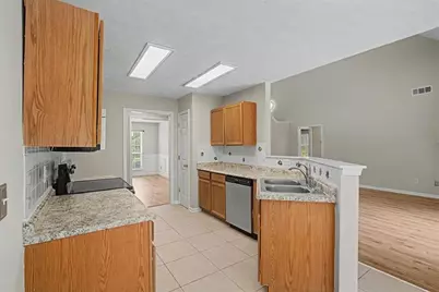 2575 Hamilton Parc Lane, Buford, GA 30519 - Photo 13