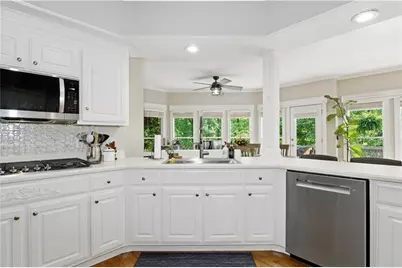 1136 Mossy Rock Road NW, Kennesaw, GA 30152 - Photo 15
