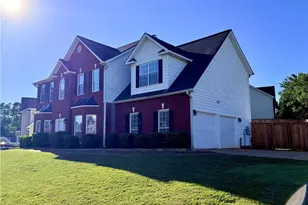 1252 Woodland View Rd, Lawrenceville, GA 30043 - Photo 3