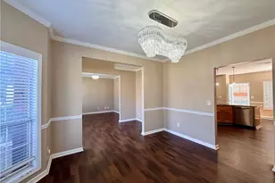 1252 Woodland View Rd, Lawrenceville, GA 30043 - Photo 7