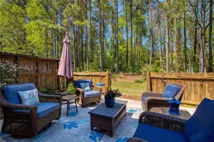 1404 Lexington Dr, Roswell, GA 30075 - Photo 37