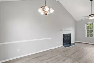 5855 Crescent Ridge Ct, Lithonia, GA 30058 - Photo 15