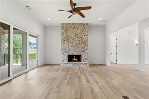 39 Sweet Rose Ct, Newnan, GA 30265 - Photo 17