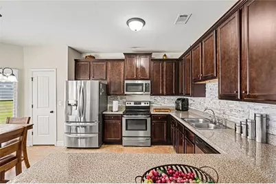 108 Truman Court, Jackson, GA 30233 - Photo 9
