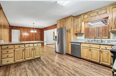 14 N Poplar Street, Fairburn, GA 30213 - Photo 13