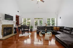 4407 Bridgehaven Dr, Snellville, GA 30039 - Photo 13