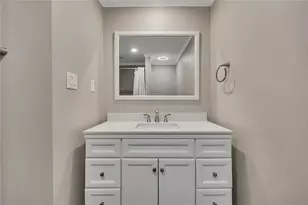 9 Fairway Dr NW, Kennesaw, GA 30144 - Photo 17