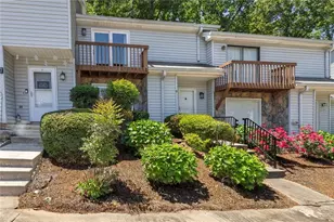 9 Fairway Dr NW, Kennesaw, GA 30144 - Photo 7
