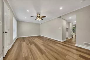 9 Fairway Dr NW, Kennesaw, GA 30144 - Photo 5