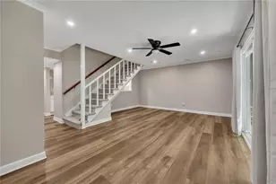 9 Fairway Dr NW, Kennesaw, GA 30144 - Photo 5