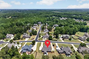 1171 Sterling Lake Dr, Jefferson, GA 30549 - Photo 3