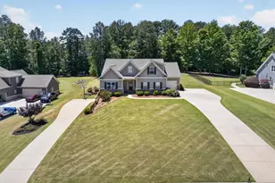 1171 Sterling Lake Dr, Jefferson, GA 30549 - Photo 5