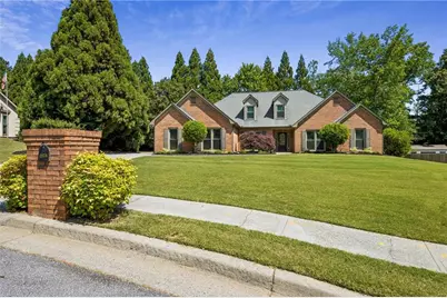2970 Ashton Pointe Circle, Dacula, GA 30019 - Photo 3