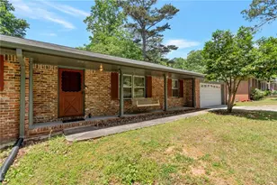 1289 Renee Dr SW, Lilburn, GA 30047 - Photo 3