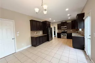 3829 Baxley Ridge Dr, Suwanee, GA 30024 - Photo 3