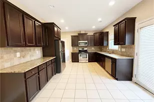 3829 Baxley Ridge Dr, Suwanee, GA 30024 - Photo 7