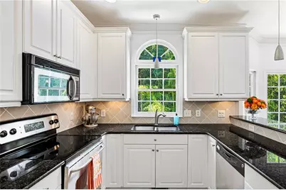 12 Honour Avenue NW #7, Atlanta, GA 30305 - Photo 19