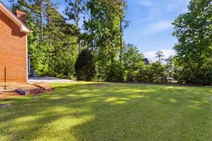 1121 Hiddenbrook Ln, Suwanee, GA 30024 - Photo 31