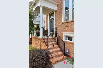 2166 Weldonberry Drive NE, Atlanta, GA 30319 - Photo 3