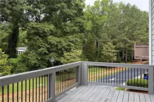 2166 Weldonberry Dr NE, Atlanta, GA 30319 - Photo 25