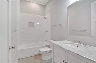 1298 Windsor Parkway NE, Atlanta, GA 30319 - Photo 47