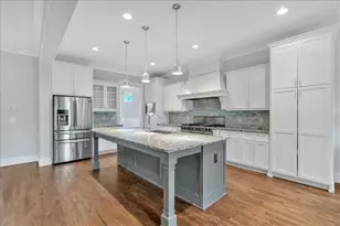1298 Windsor Parkway NE, Atlanta, GA 30319 - Photo 17