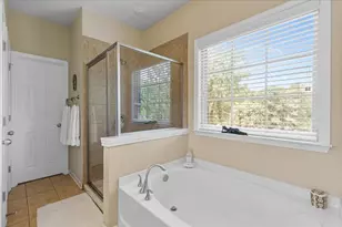 1751 Breyerton Dr, Atlanta, GA 30329 - Photo 25