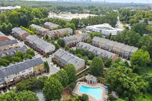 1751 Breyerton Dr, Atlanta, GA 30329 - Photo 31