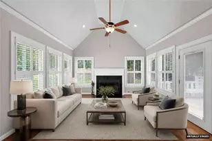 185 Courtland Dr, Fayetteville, GA 30215 - Photo 3