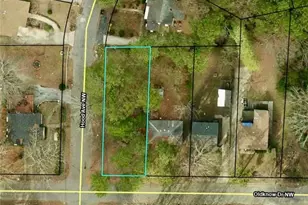 2529 Oldknow Dr NW, Atlanta, GA 30318 - Photo 1
