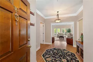 28317 Plantation Dr NE, Atlanta, GA 30324 - Photo 15